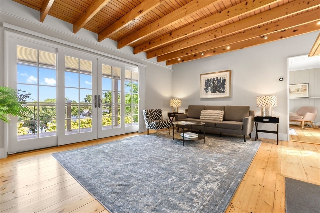 6 Pew Ave, Gloucester, MA, 6 Pew Ave, Gloucester, MA Photo #14