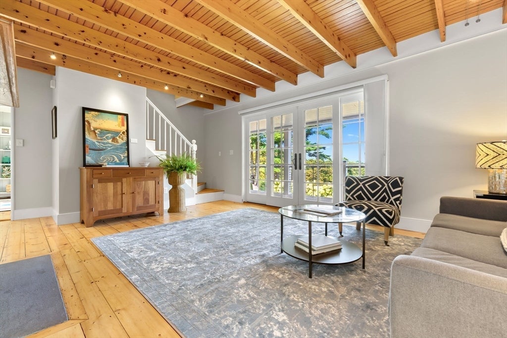 6 Pew Ave, Gloucester, MA, 6 Pew Ave, Gloucester, MA Photo #13