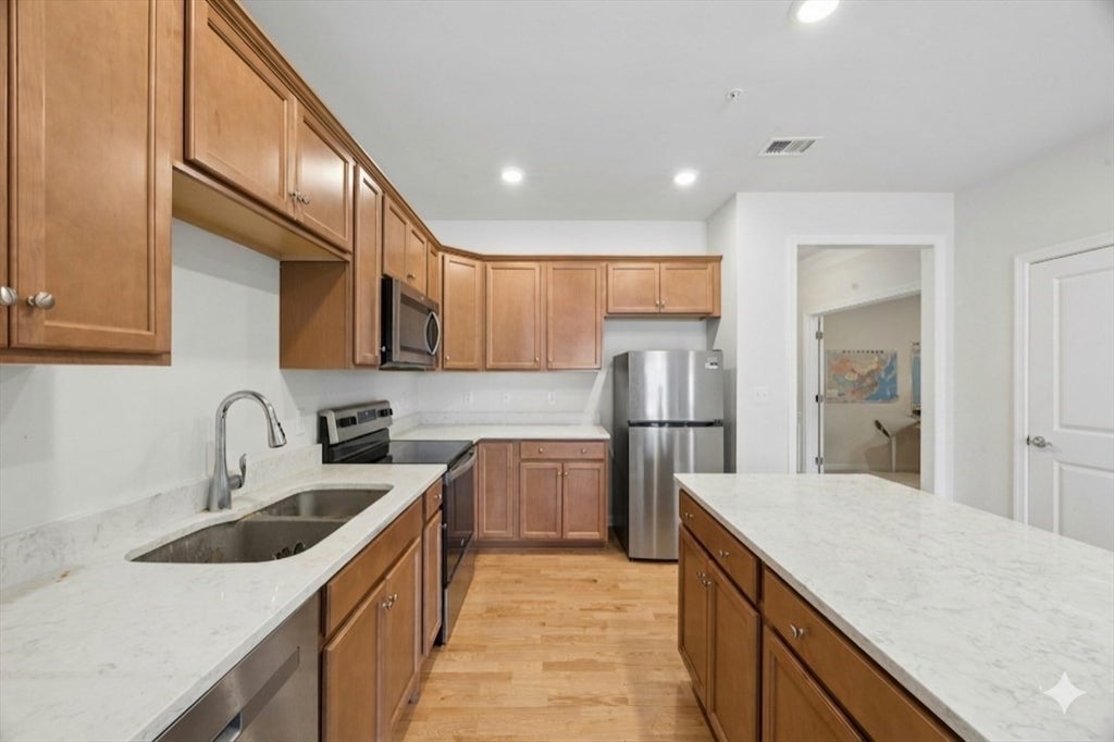 3103 Peters Farm Way 103
