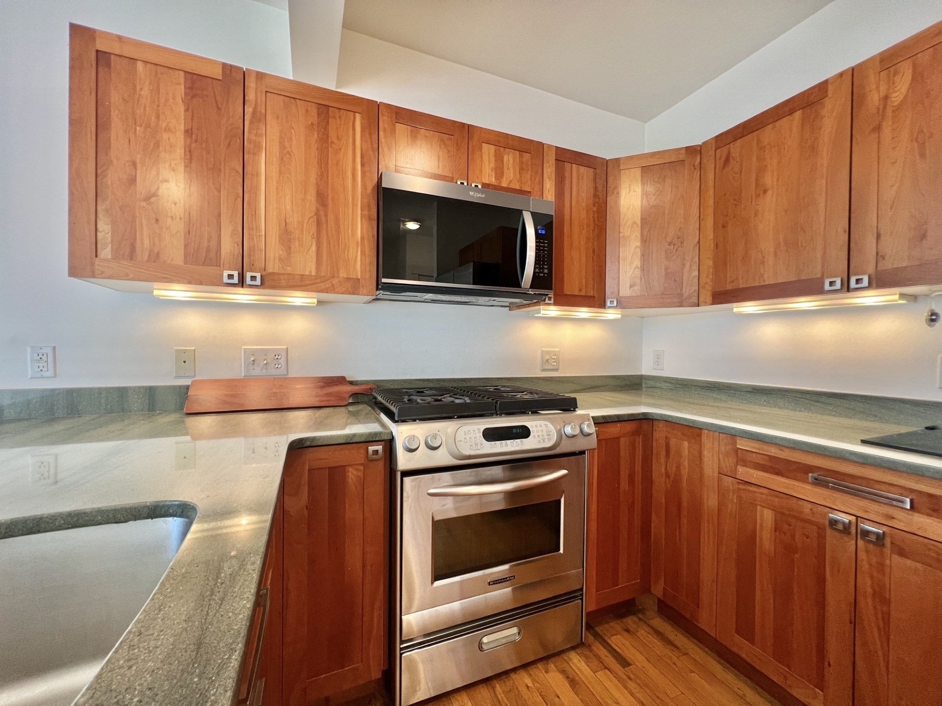 432 Norfolk St #4C, Somerville, MA, 432 Norfolk St #4C, Somerville, MA Photo #6