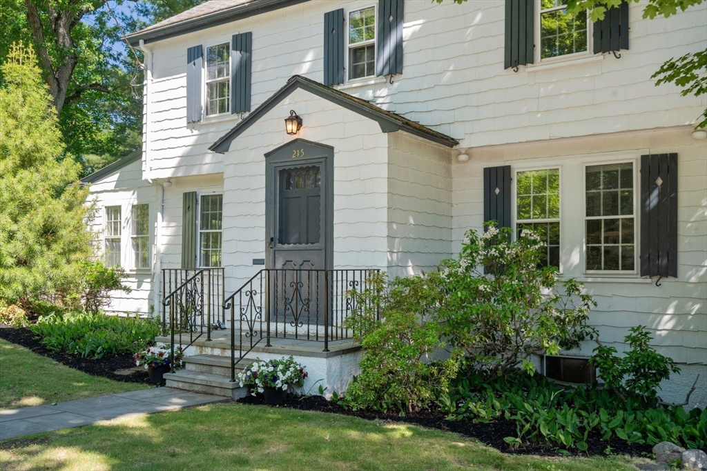 215 Dorset Road