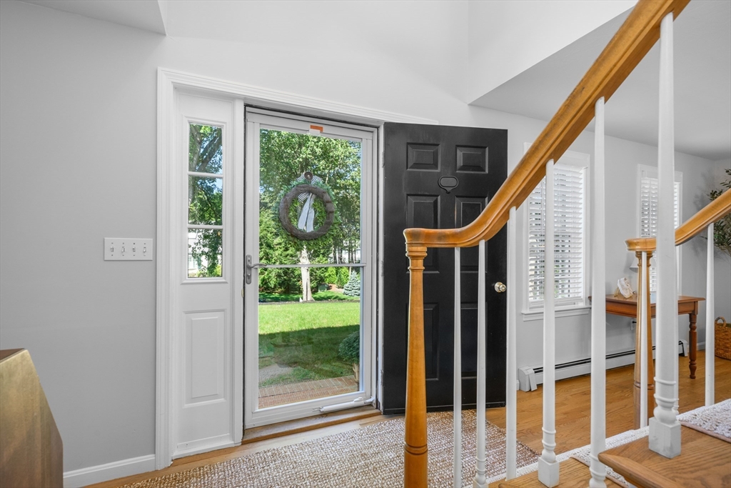 6 Nimble Hill Dr