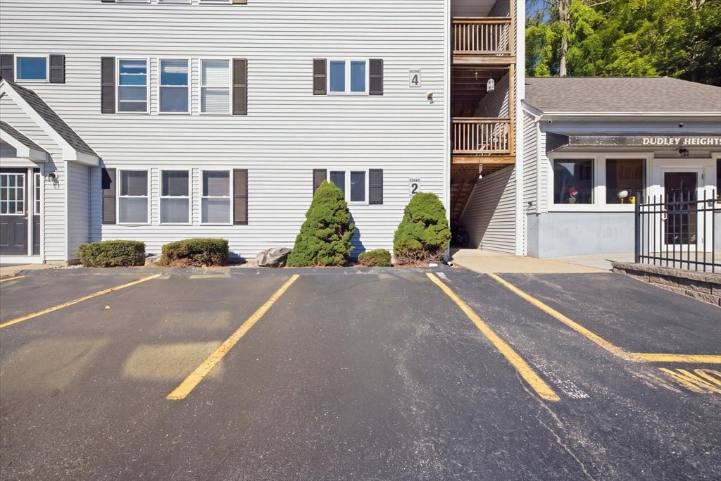 6 Warsaw Ave #2, Dudley, MA Photo #2