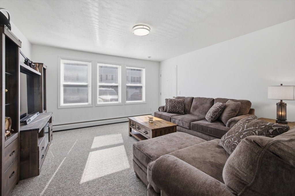 6 Warsaw Ave #2, Dudley, MA Photo #11