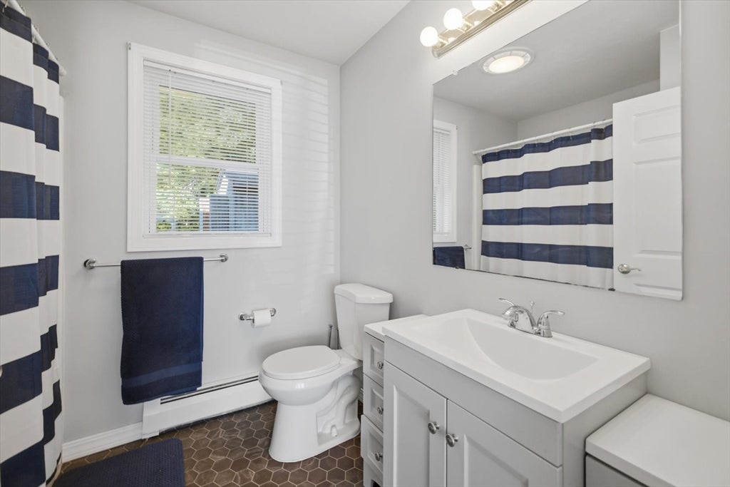 6 Warsaw Ave #2, Dudley, MA Photo #14