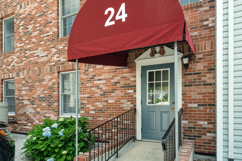 24 South St #4, Medford, MA Photo #15