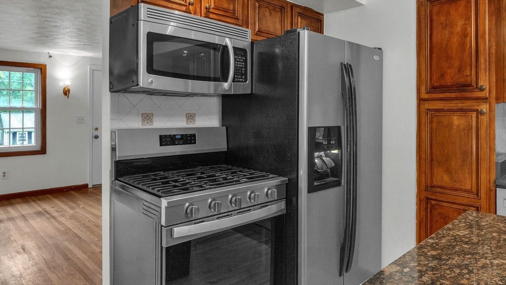 73 Summit Dr, East Bridgewater, MA, 73 Summit Dr, East Bridgewater, MA Photo #5