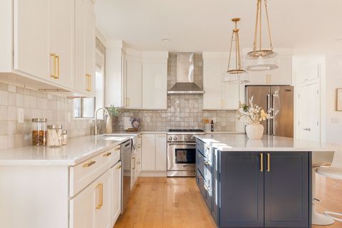 14 Kent Ct Somerville MA 02143