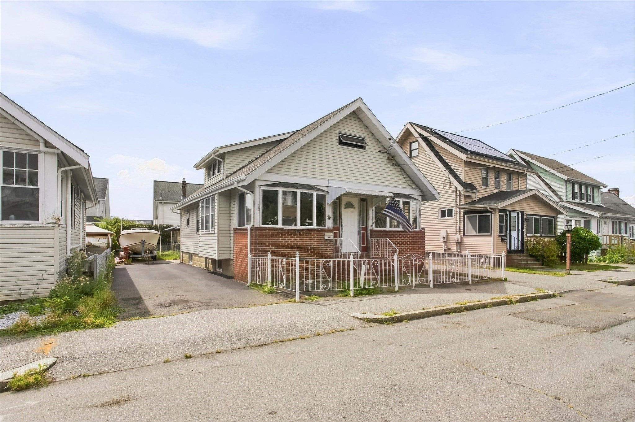 14 Beckert Ave