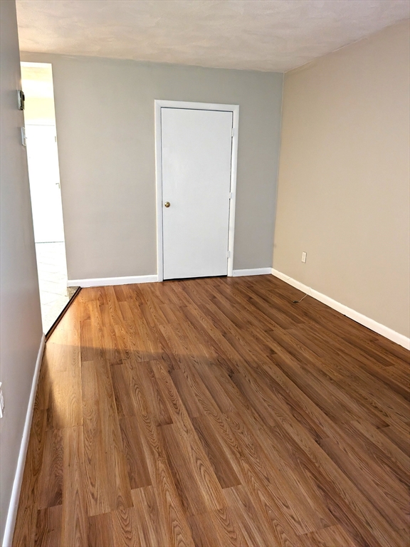 26 Willis St 33