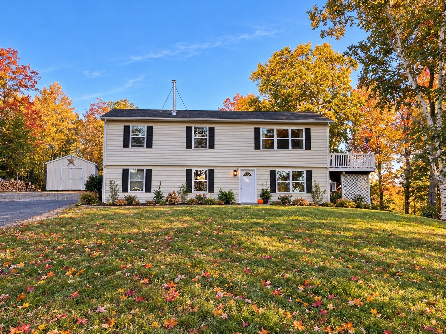 210 Pine Hill Rd, Russell, MA Photo #1