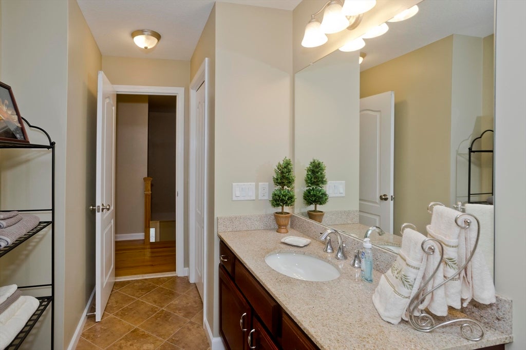 38 White Ave, East Longmeadow, MA, 38 White Ave, East Longmeadow, MA Photo #23