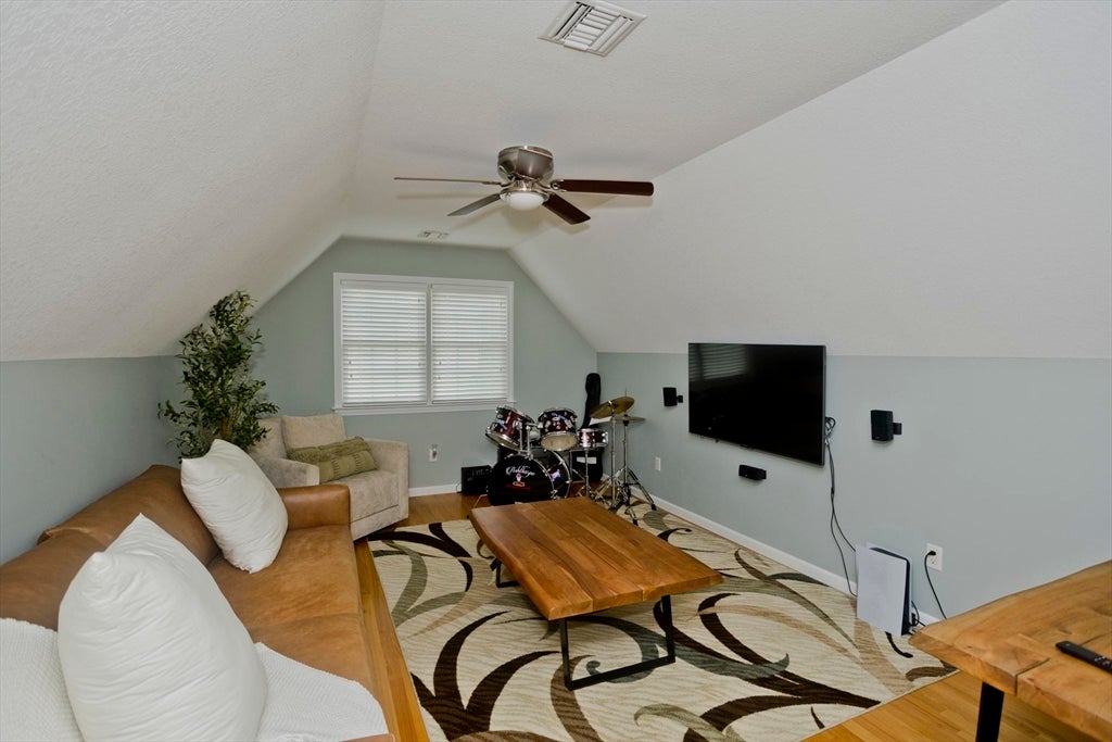38 White Ave, East Longmeadow, MA, 38 White Ave, East Longmeadow, MA Photo #27