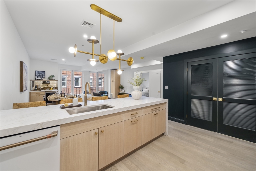 51 North Margin St 3