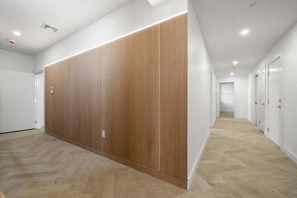 51 North Margin St 3