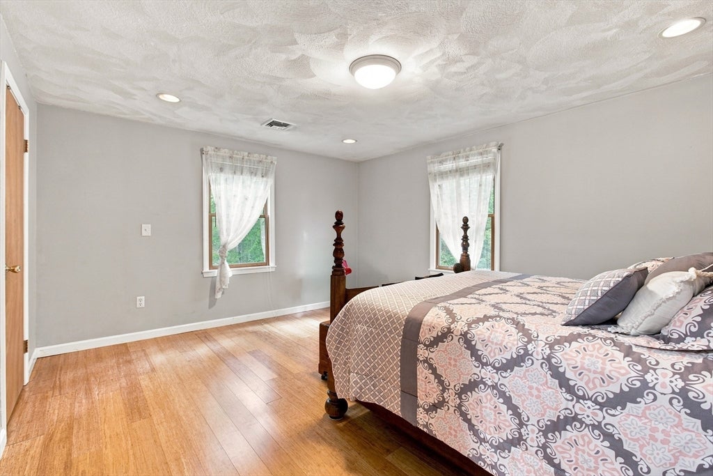 18 Gordon Rd, North Reading, MA, 18 Gordon Rd, North Reading, MA Photo #30