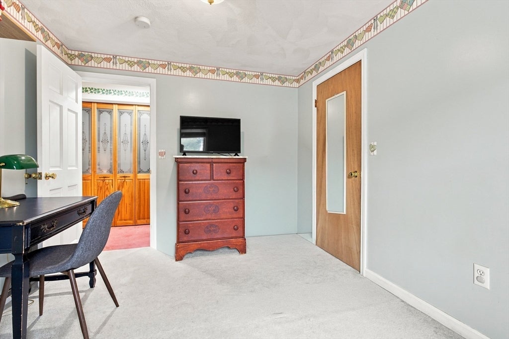 18 Gordon Rd, North Reading, MA, 18 Gordon Rd, North Reading, MA Photo #25