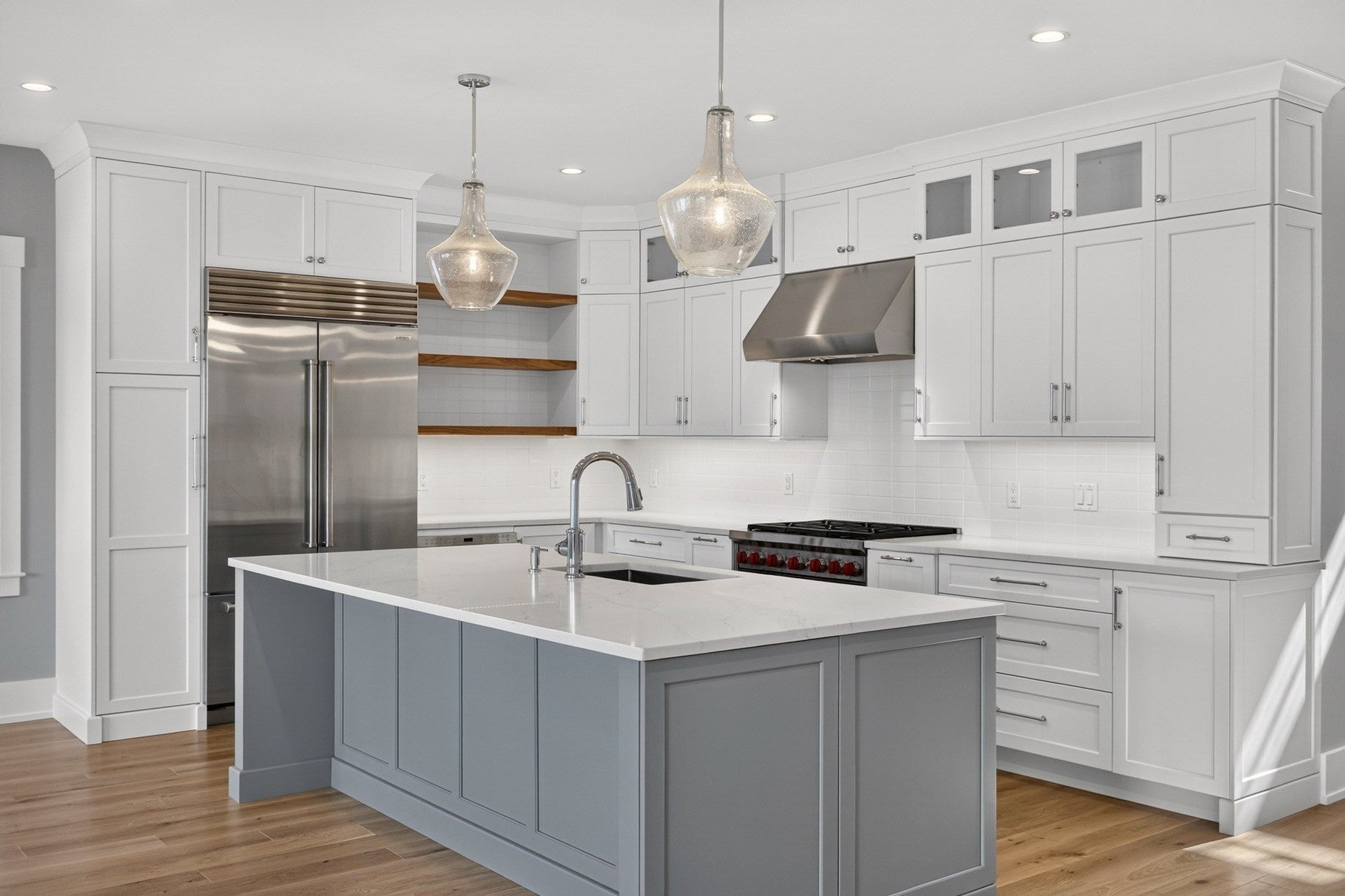 533 Woods Hole Road B102