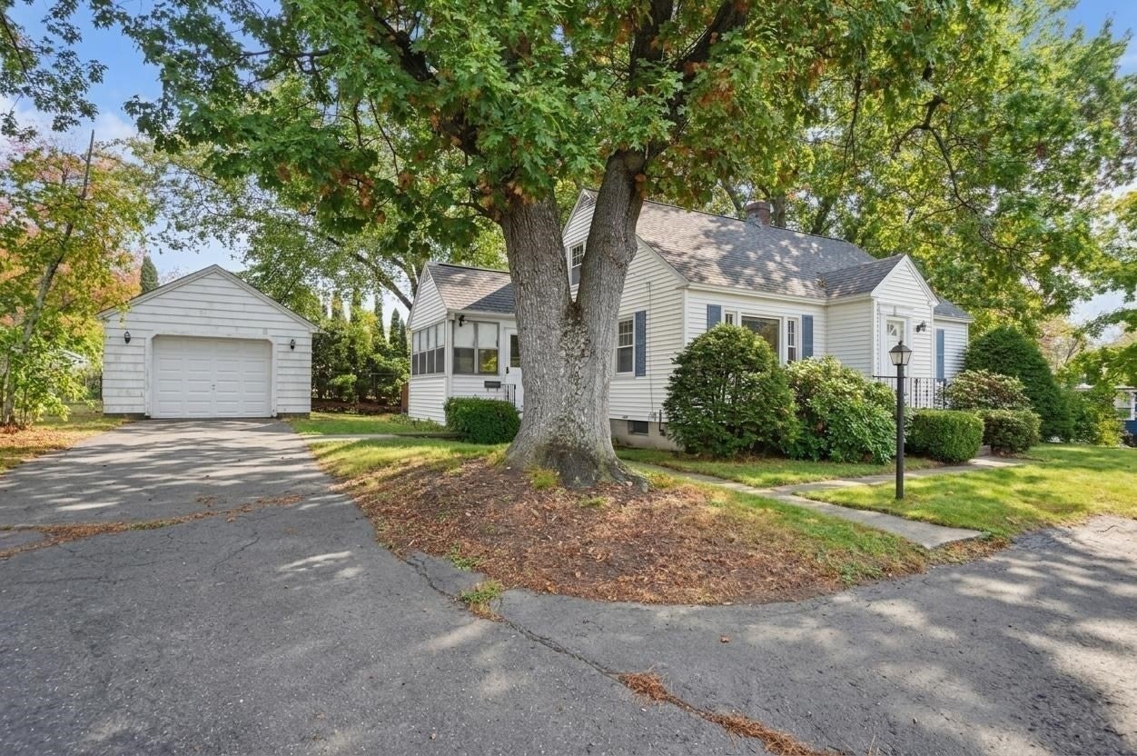 147 Ninth Street, Leominster, MA Photo #28