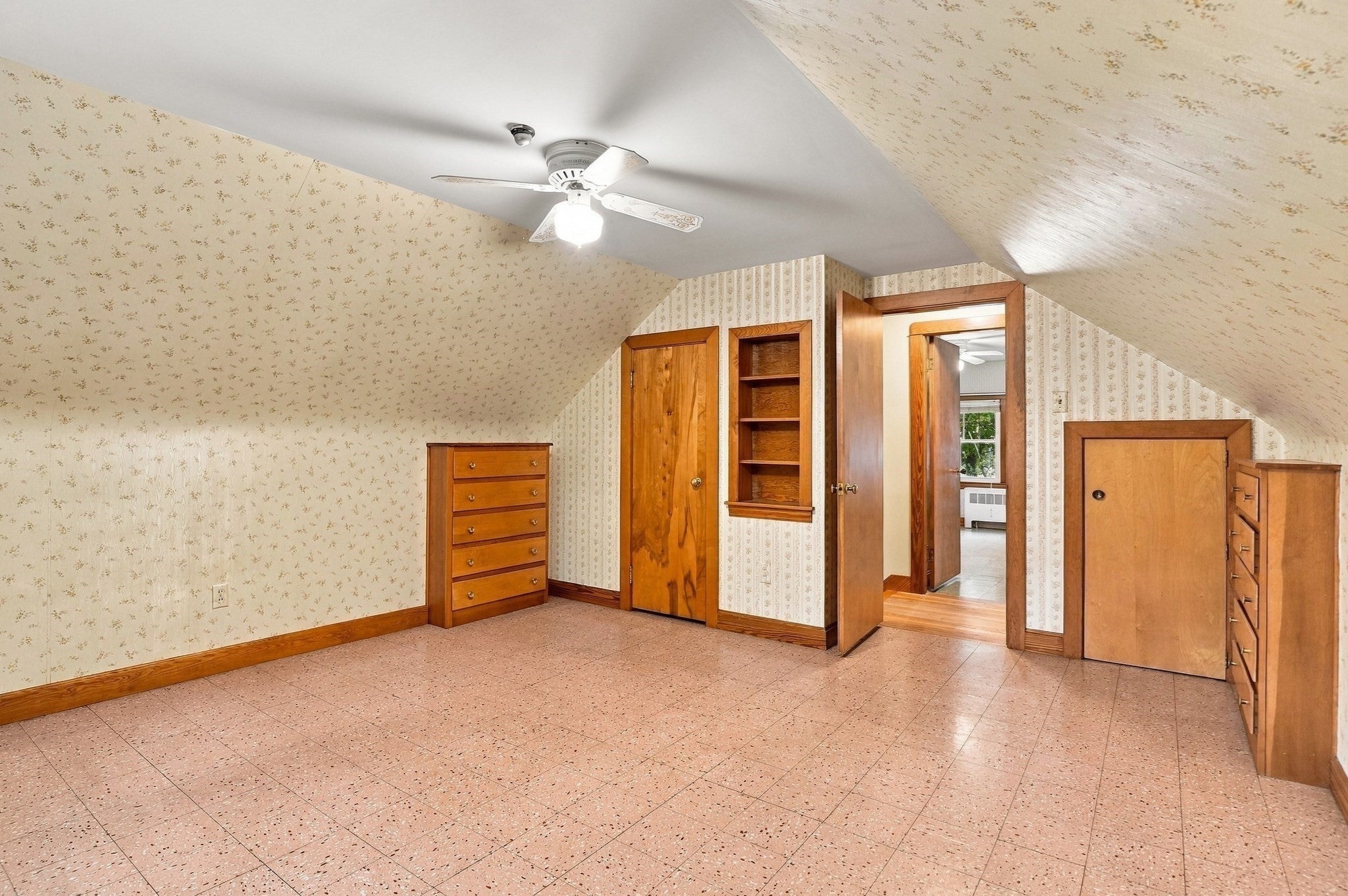 147 Ninth Street, Leominster, MA Photo #18