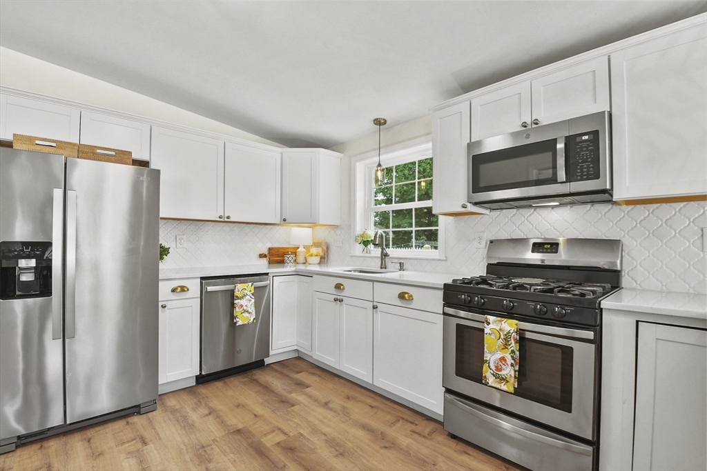 54 Hillside Ave