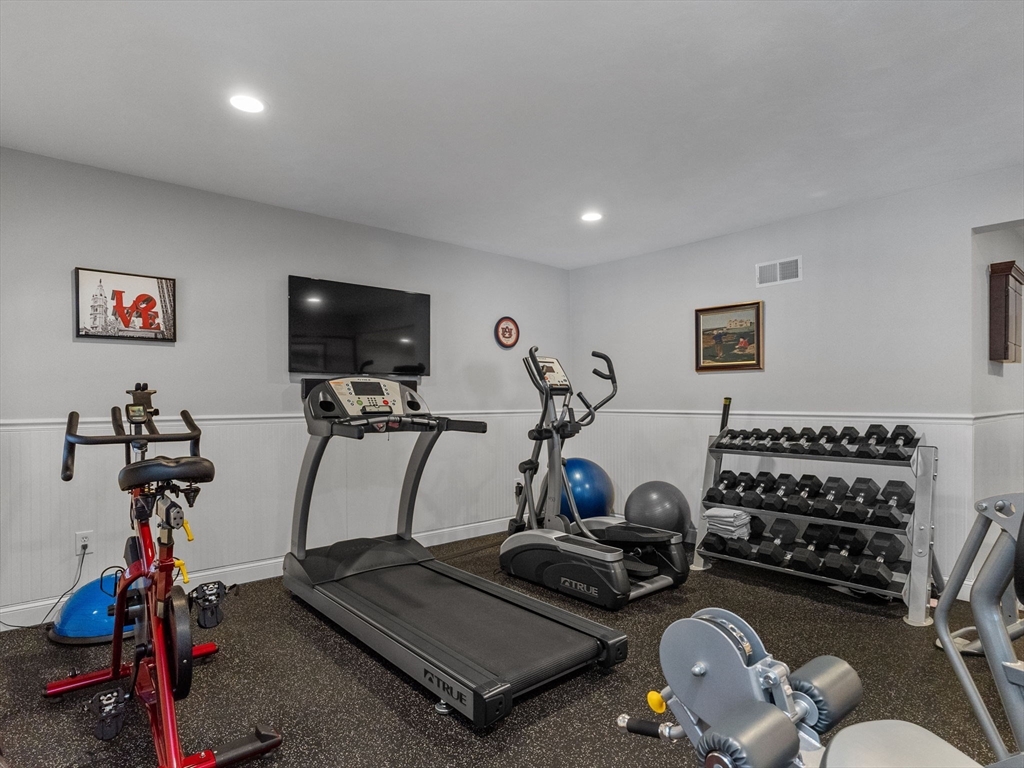 Dover, Massachusetts 02030, United States, 5 Bedrooms Bedrooms, ,5 BathroomsBathrooms,Residential,Active,154548