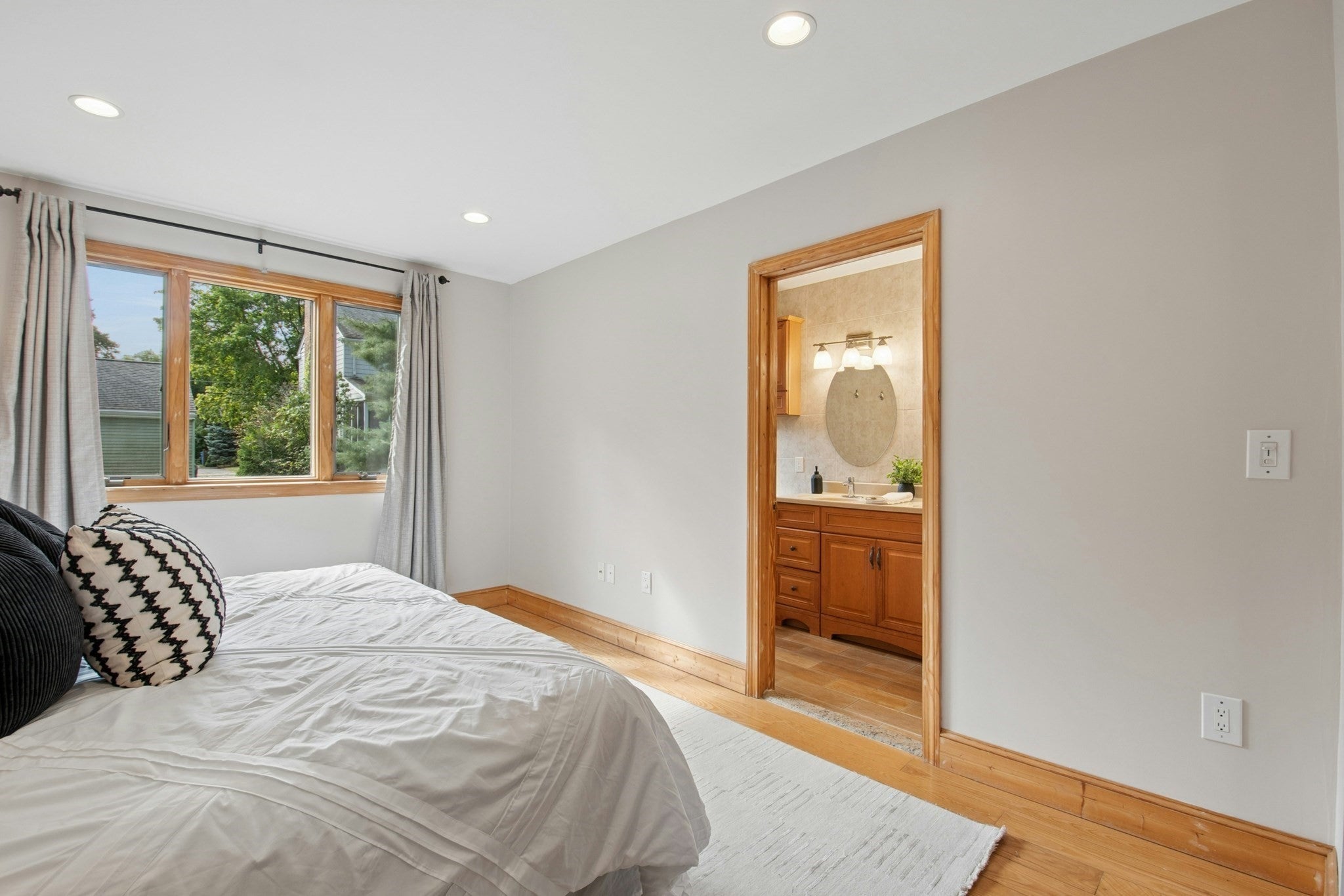 22 Westlund Rd, Belmont, MA, 22 Westlund Rd, Belmont, MA Photo #12