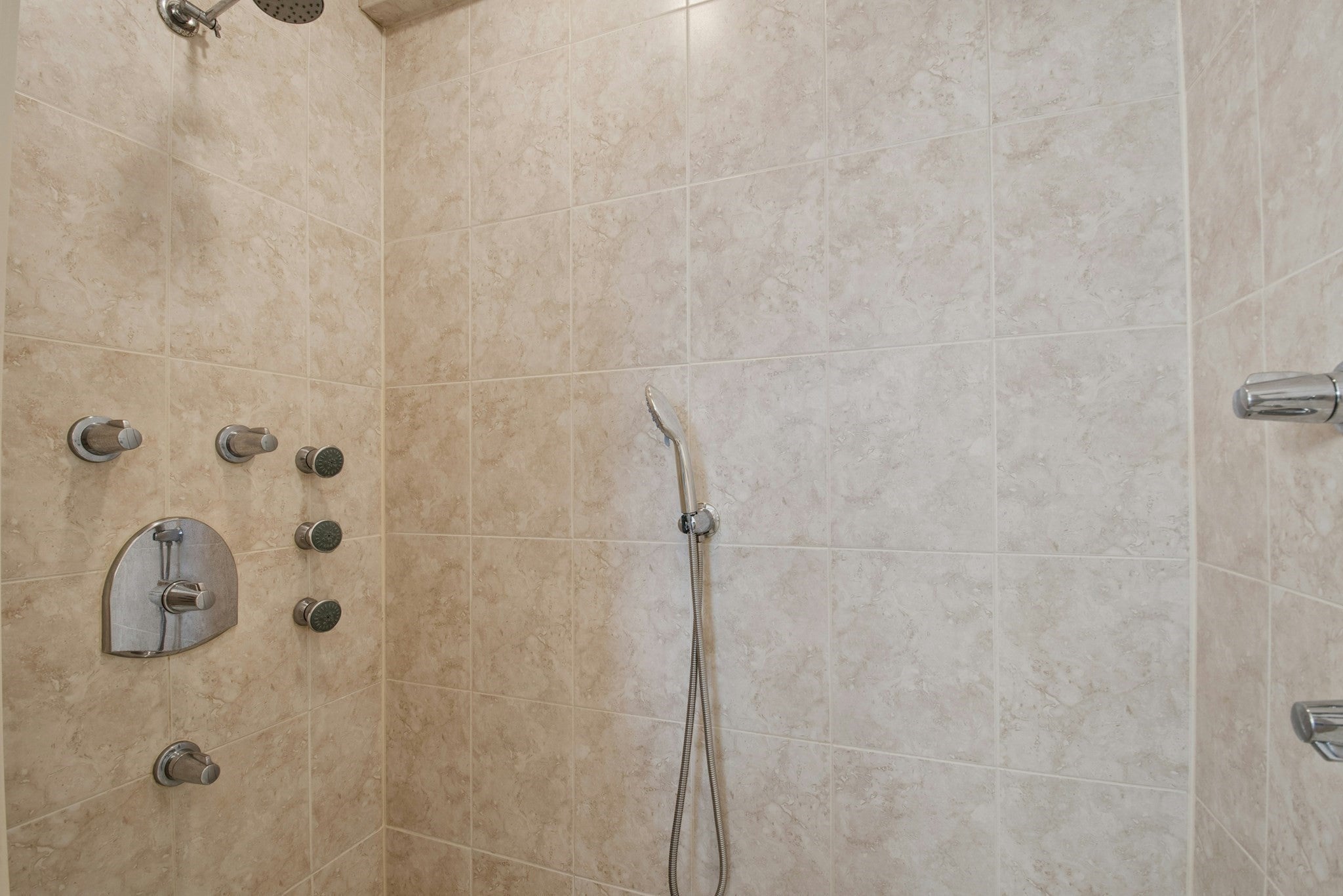 22 Westlund Rd, Belmont, MA, 22 Westlund Rd, Belmont, MA Photo #14