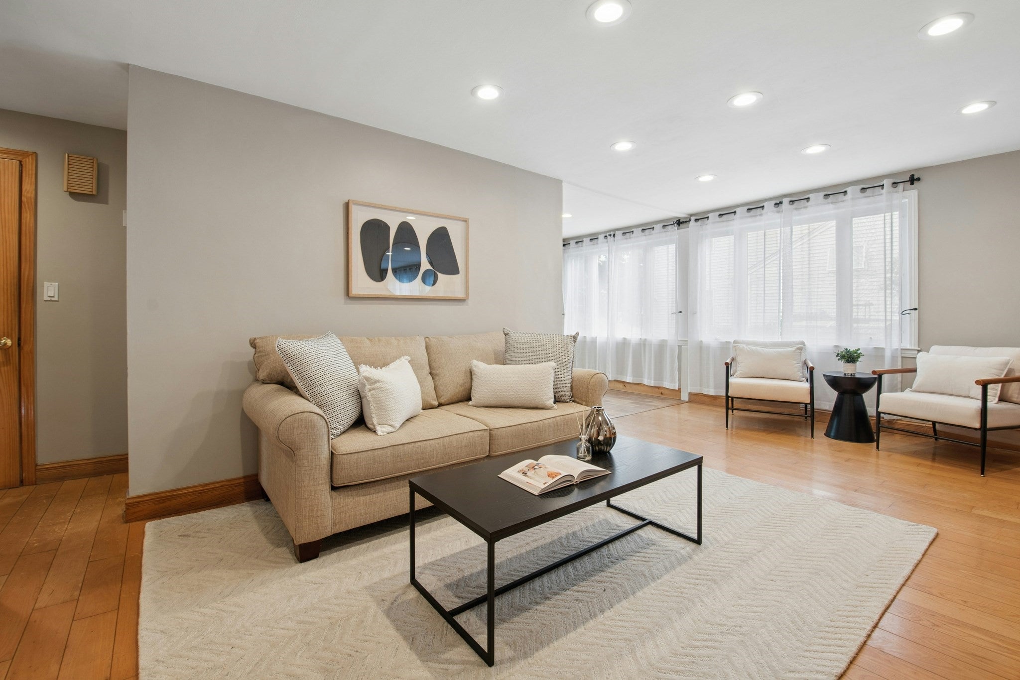 22 Westlund Rd