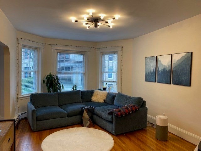 Click for 84 Browne St #1, Brookline, MA slideshow Click for 84 Browne St #1, Brookline, MA slideshow