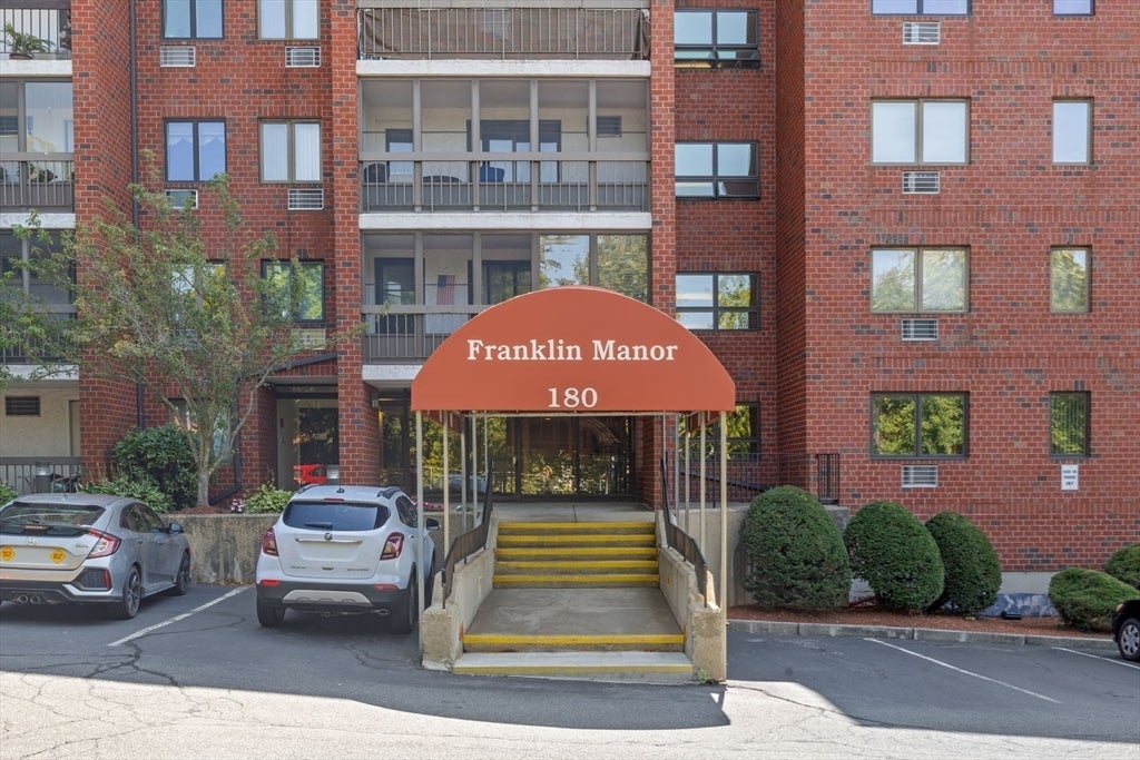 180 Green St #406, Melrose, MA, 180 Green St #406, Melrose, MA Photo #25