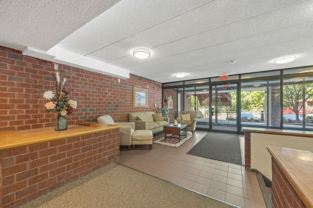 180 Green St #406, Melrose, MA, 180 Green St #406, Melrose, MA Photo #28