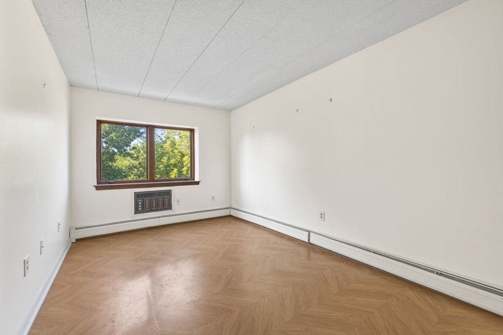 180 Green St #406, Melrose, MA, 180 Green St #406, Melrose, MA Photo #24
