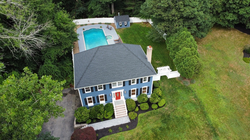 3 Lisamary Dr