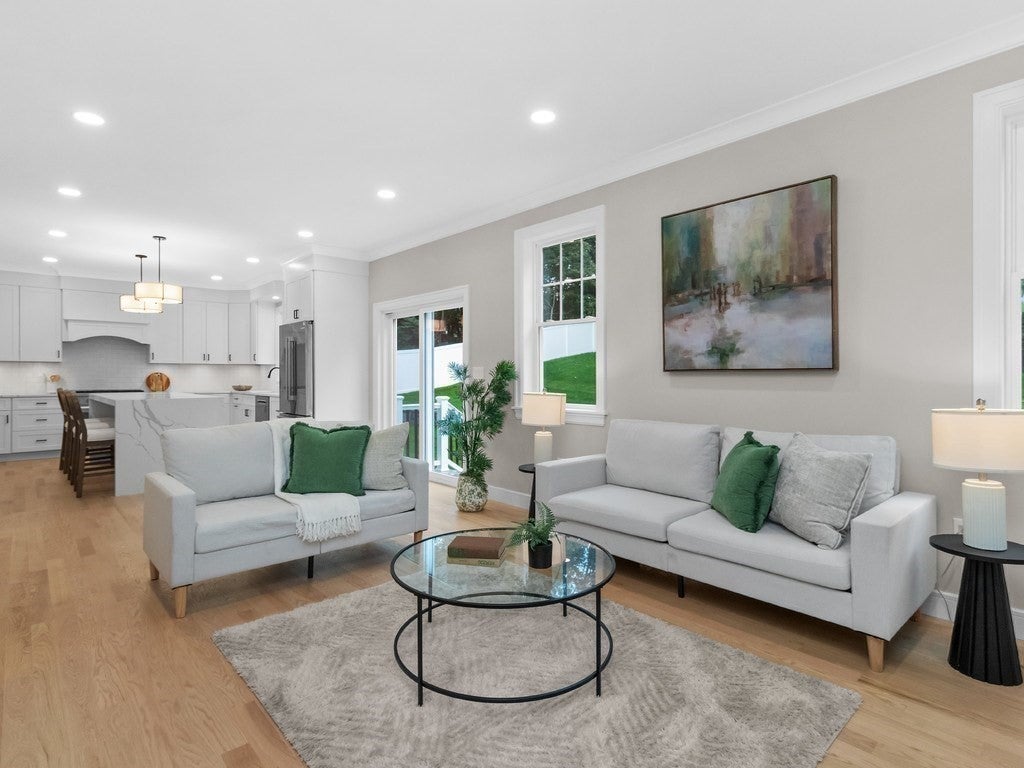 113 Warwick Avenue, Waltham, MA, 113 Warwick Avenue, Waltham, MA Photo #8