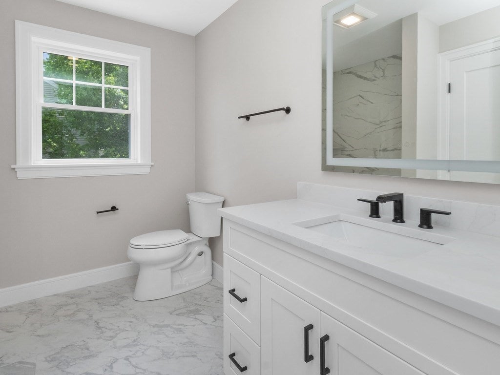 113 Warwick Avenue, Waltham, MA, 113 Warwick Avenue, Waltham, MA Photo #24