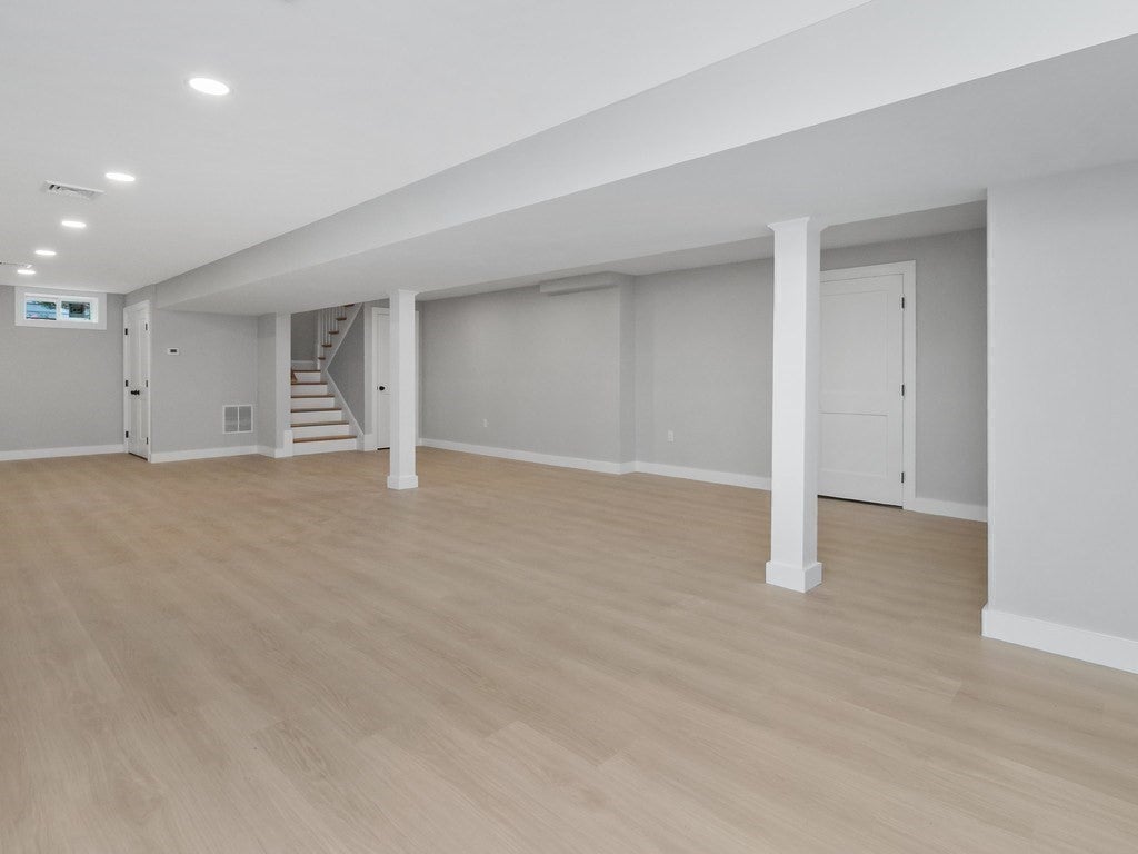 113 Warwick Avenue, Waltham, MA, 113 Warwick Avenue, Waltham, MA Photo #29