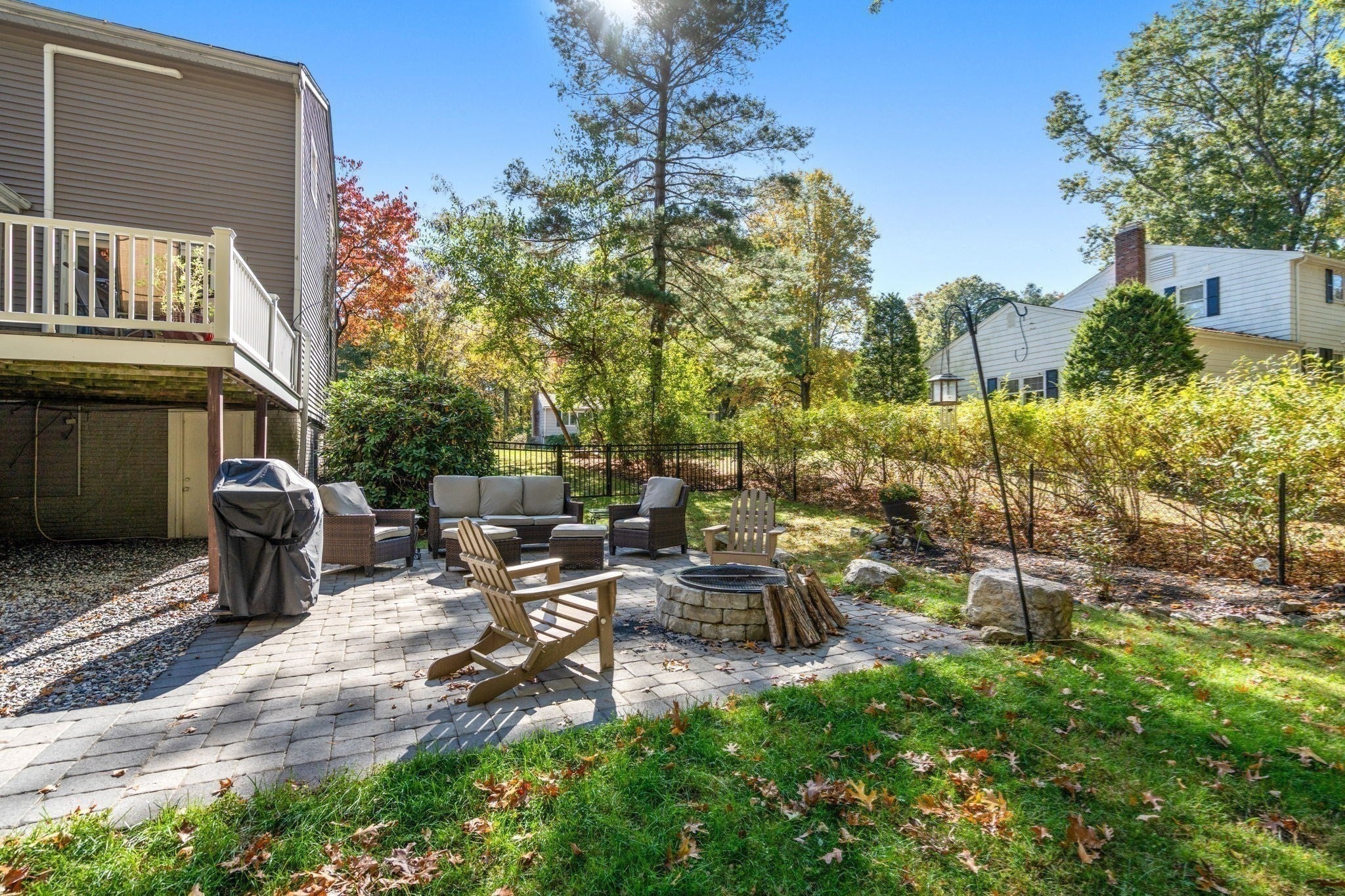 24 Pauline Dr, Natick, MA Photo #27