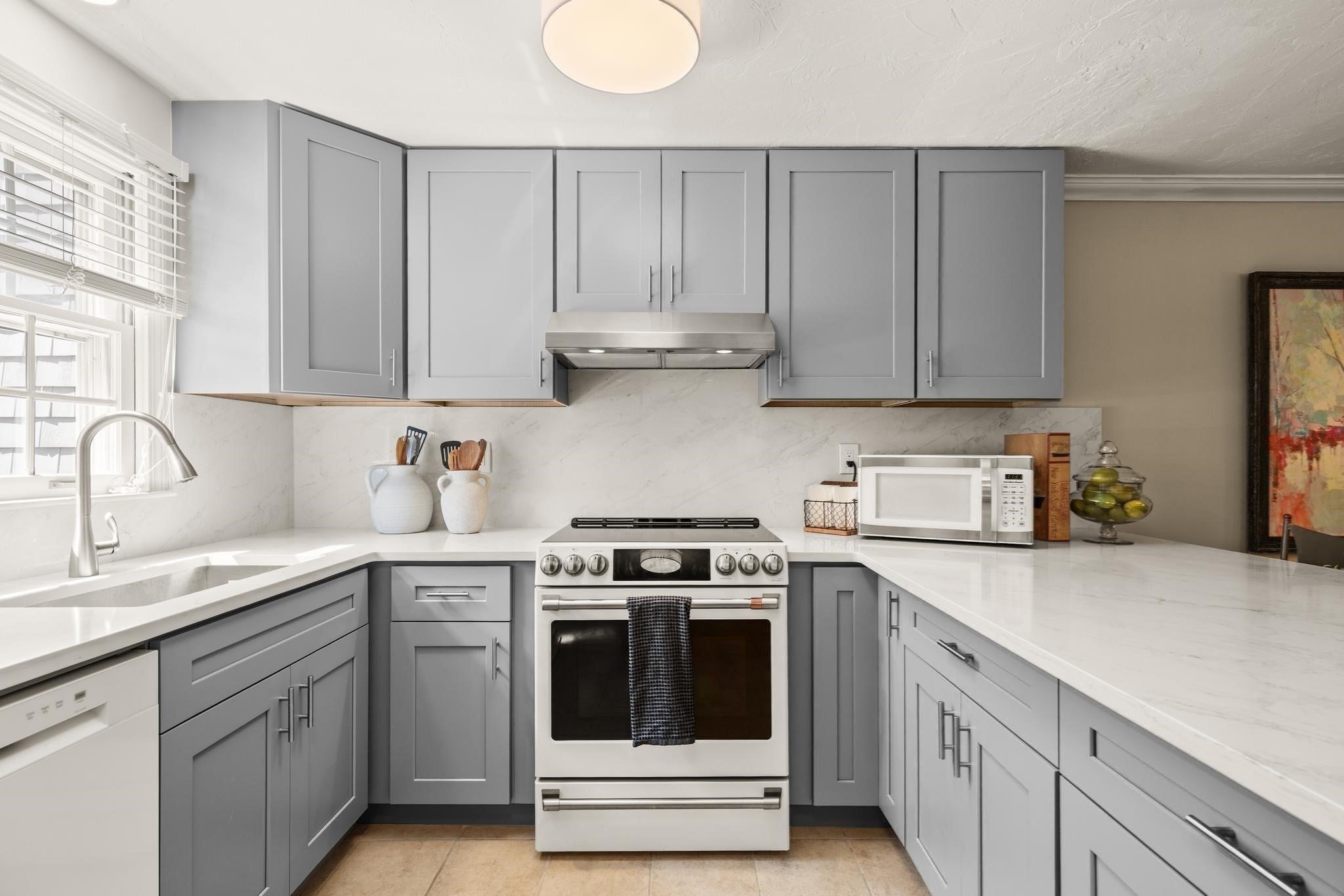 66 Village Street 66