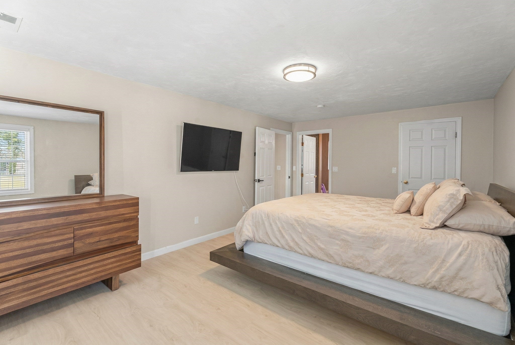455 East St, West Bridgewater, MA, 455 East St, West Bridgewater, MA Photo #15