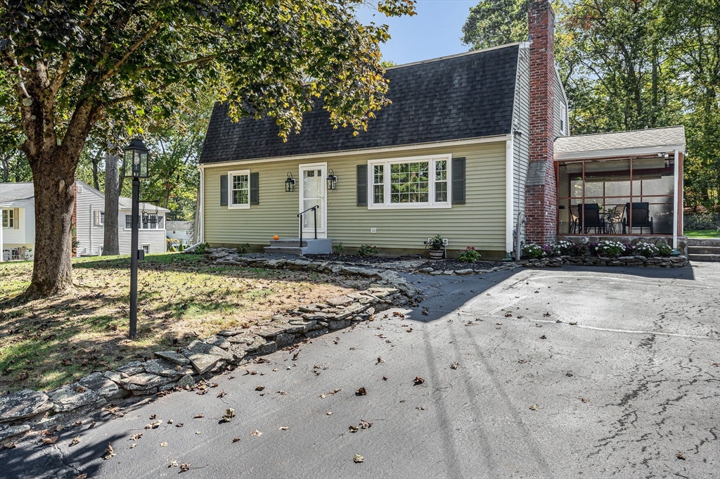105 Pine Valley Dr