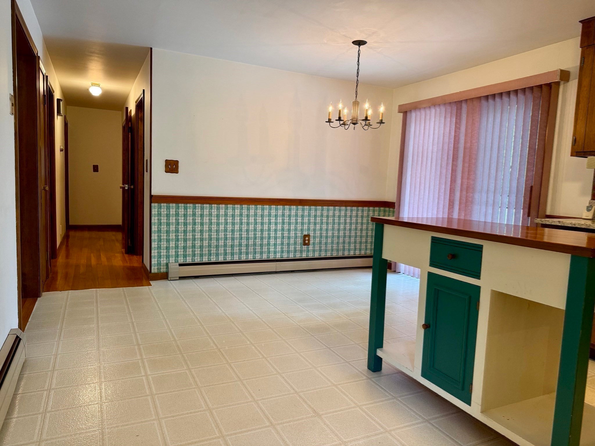 66 Debbie Dr, Leominster, MA Photo #15