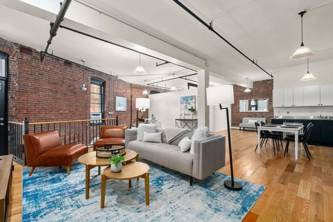 Photo of 19 Stanhope St #2B, Boston, MA 02116 (MLS # 73485134)