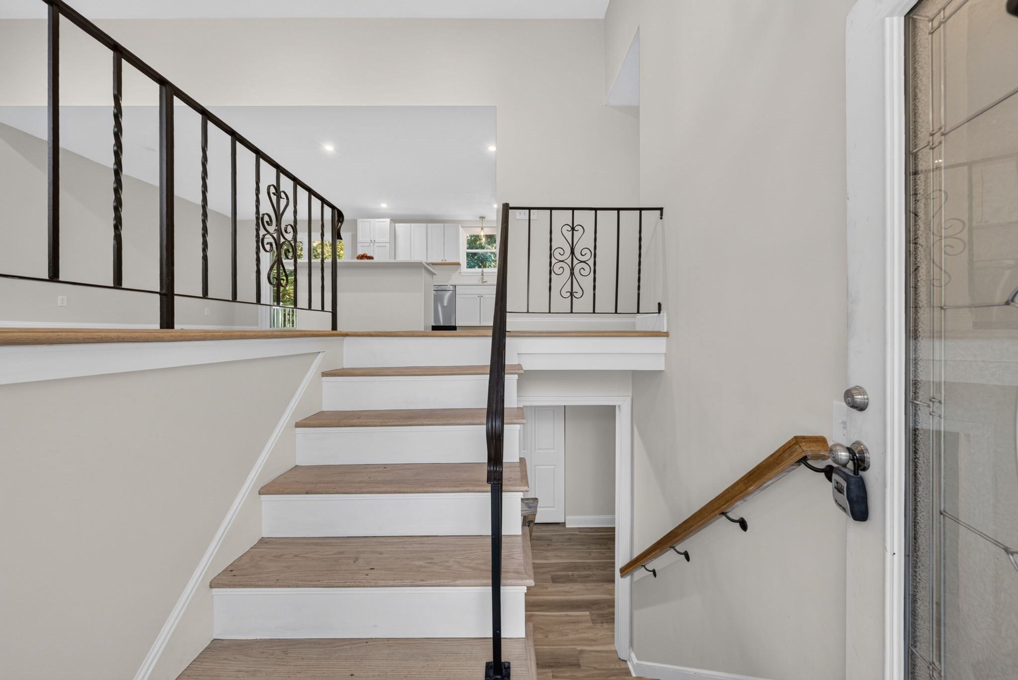 120 Appletree Cir, Bridgewater, MA, 120 Appletree Cir, Bridgewater, MA Photo #4