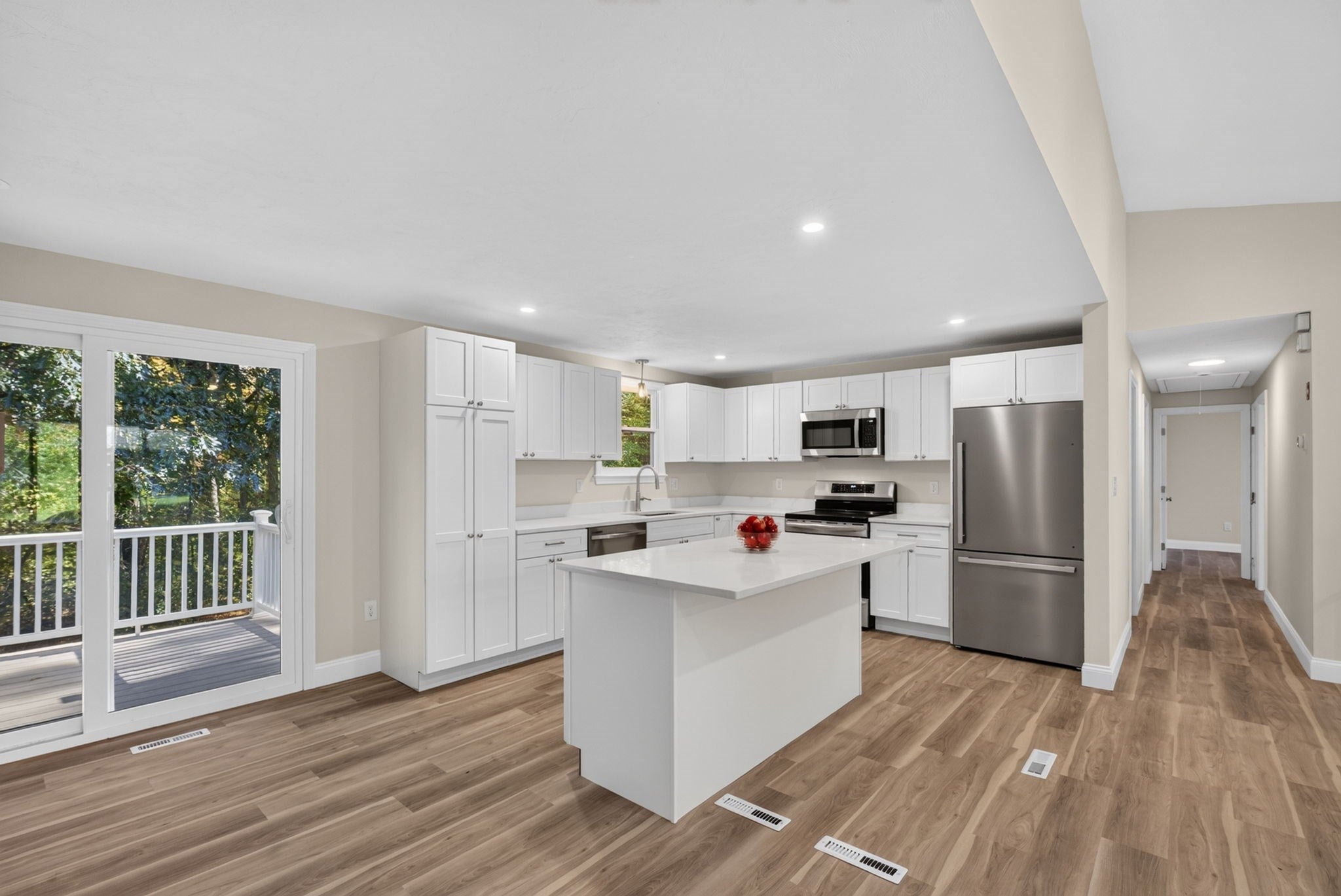 120 Appletree Cir, Bridgewater, MA, 120 Appletree Cir, Bridgewater, MA Photo #13