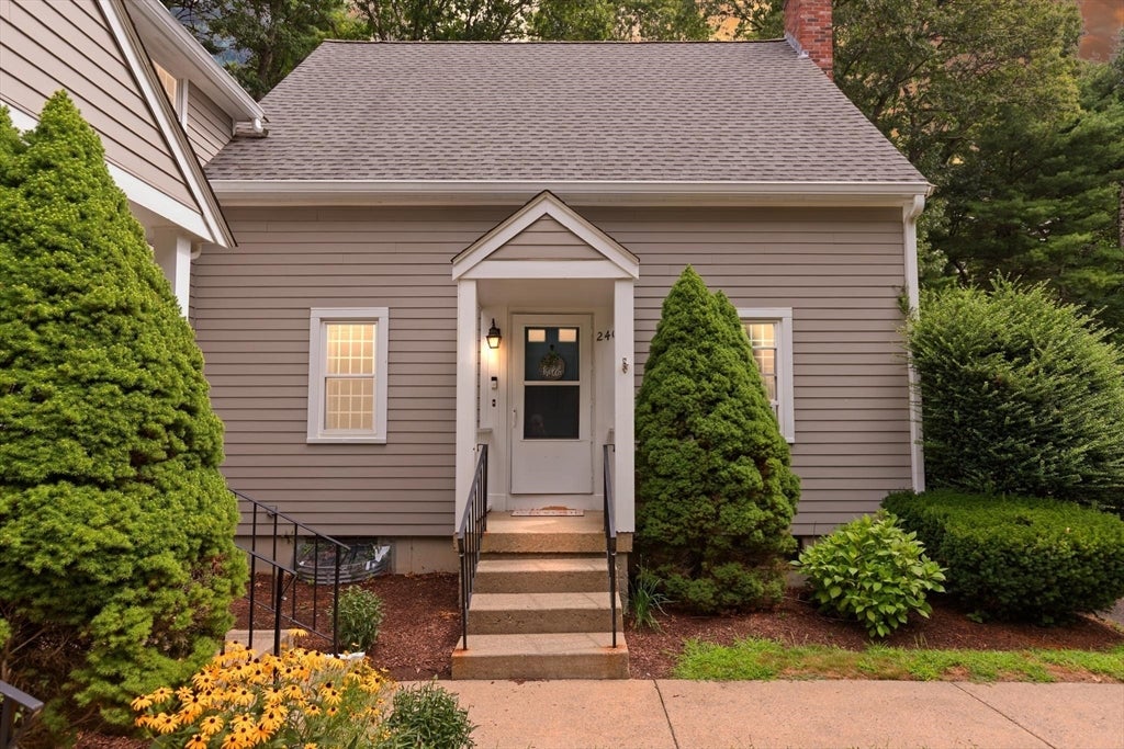 240 Twin Lakes Dr #240, Halifax, MA, 240 Twin Lakes Dr #240, Halifax, MA Photo #2