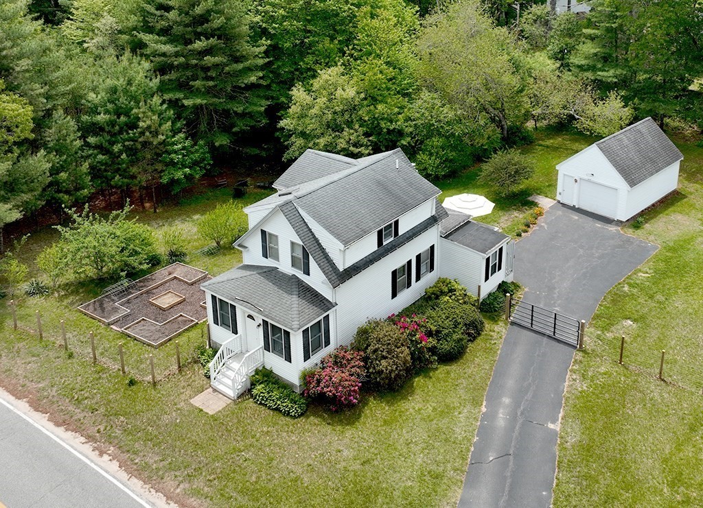 61 Rochester Rd