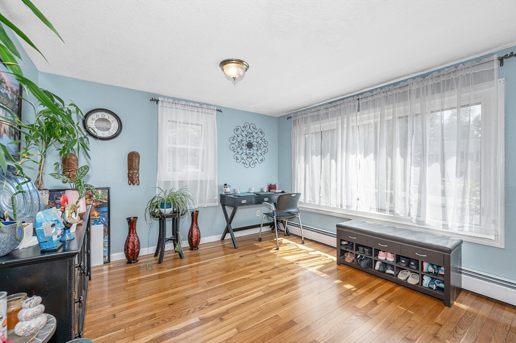 31 Grove Ave
