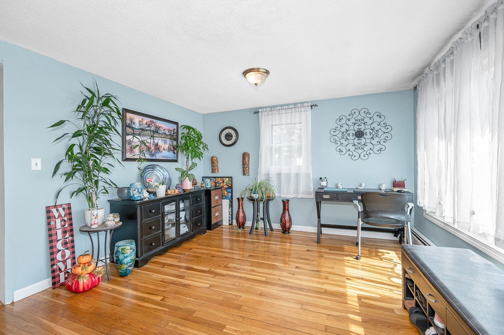 31 Grove Ave
