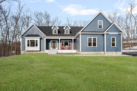 660 Pine St Seekonk MA 02771